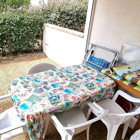 **charmant T2 4 Pers, Terrasse Jardin, Prox. Plage, Park. Privé, Quartier Pinède** - Fr-1-607-160 * Agde