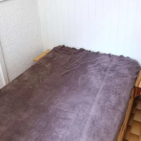 Appartement **charmant T2 4 Pers, Terrasse Jardin, Prox. Plage, Park. Privé, Quartier Pinède** - Fr-1-607-160 *