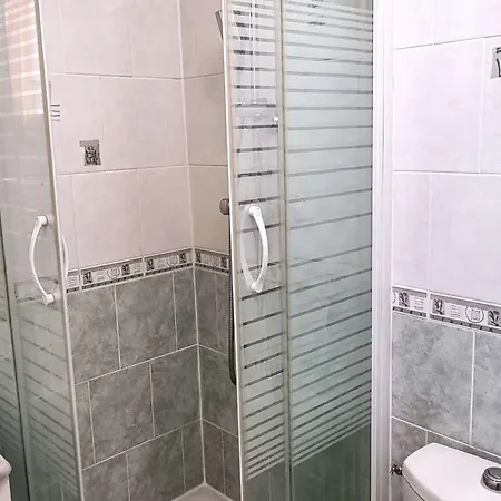 **charmant T2 4 Pers, Terrasse Jardin, Prox. Plage, Park. Prive, Quartier Pinede** - Fr-1-607-160 * Agde