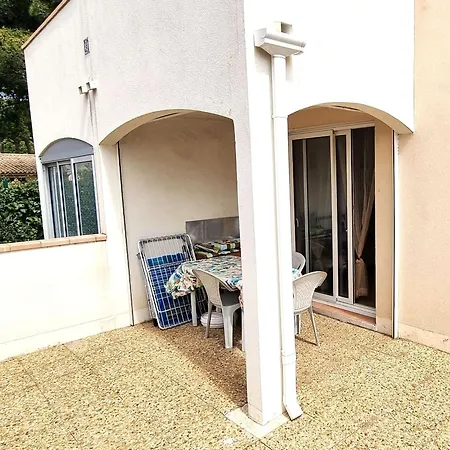 **charmant T2 4 Pers, Terrasse Jardin, Prox. Plage, Park. Prive, Quartier Pinede** - Fr-1-607-160 Apartment